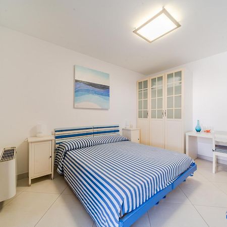 Lo Scalo Bed And Breakfast Marina Di Novaglie Alessano Ngoại thất bức ảnh